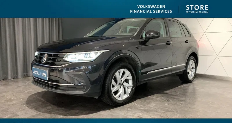 volkswagen Volkswagen Tiguan cena 121900 przebieg: 101668, rok produkcji 2020 z Warszawa